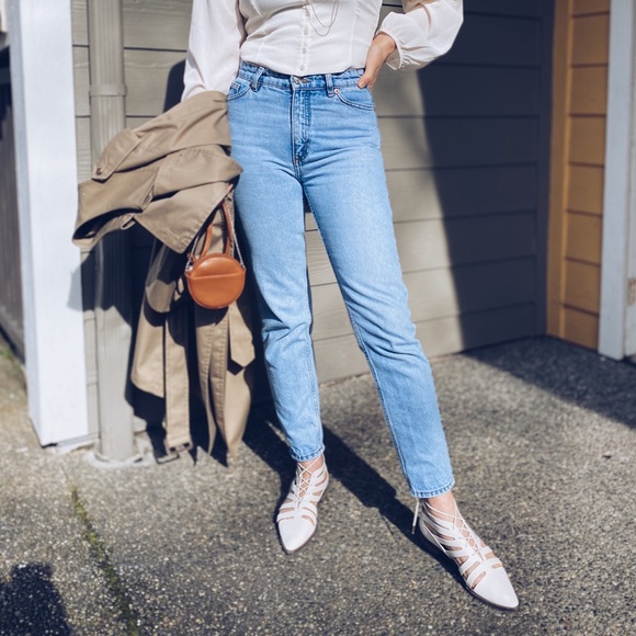 Sandals. - Picture 3 of 8